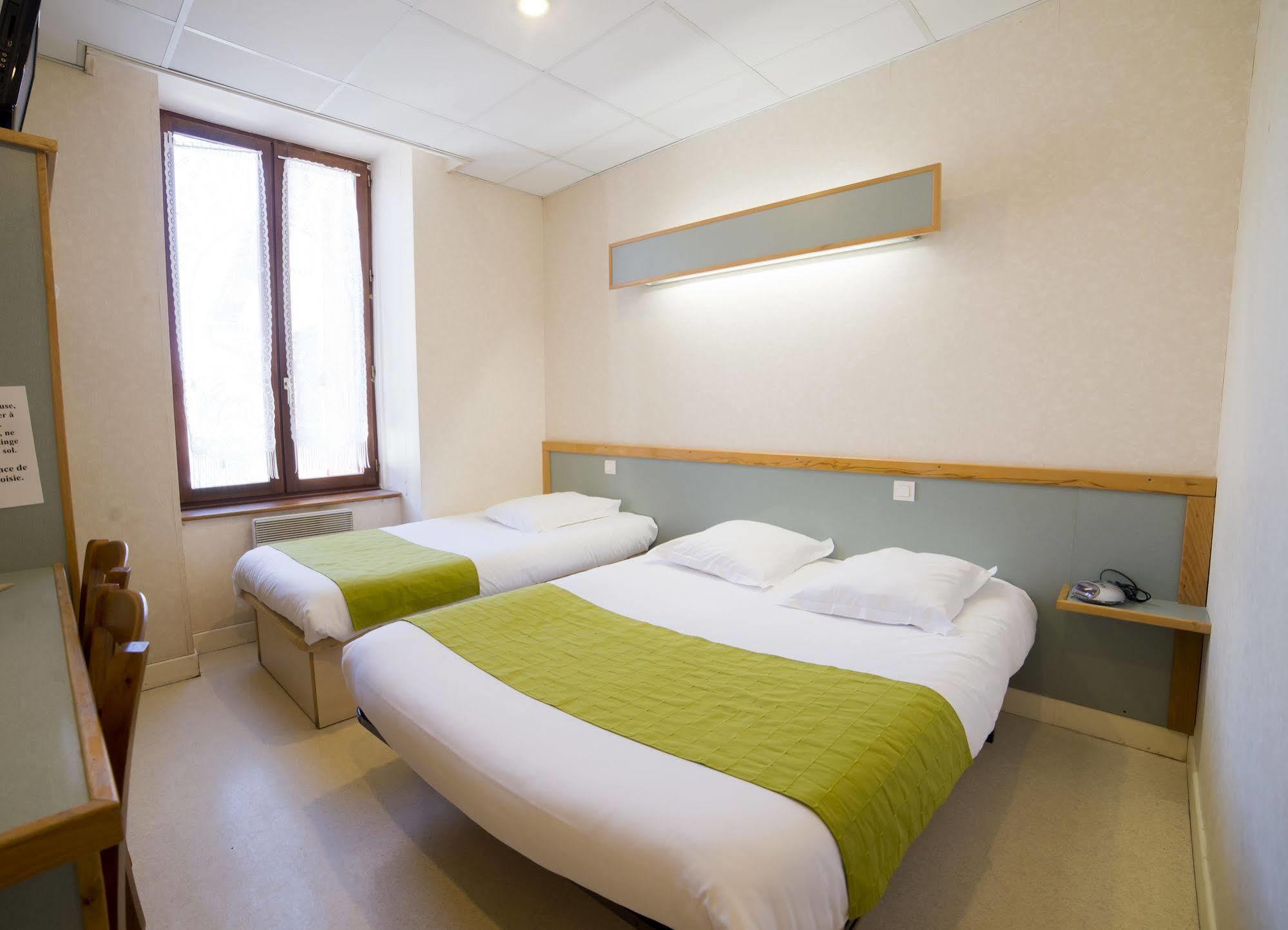 Hotel De La Gare Sévérac-le-Château Zewnętrze zdjęcie